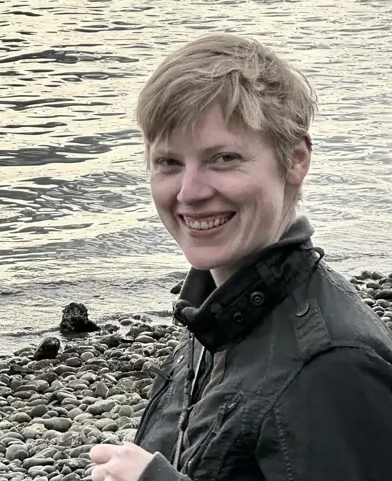 Photograph of author Jaq Evans